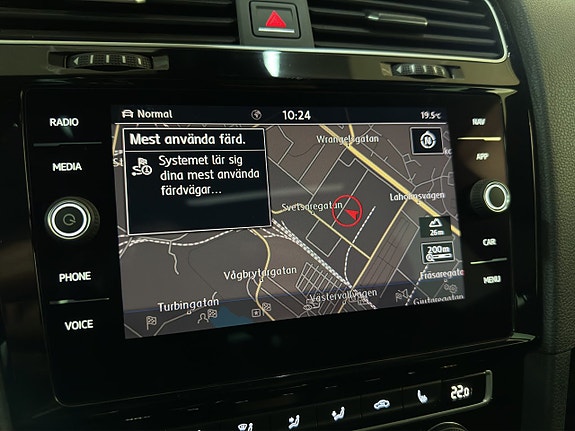 Volkswagen Golf I 26 of 30