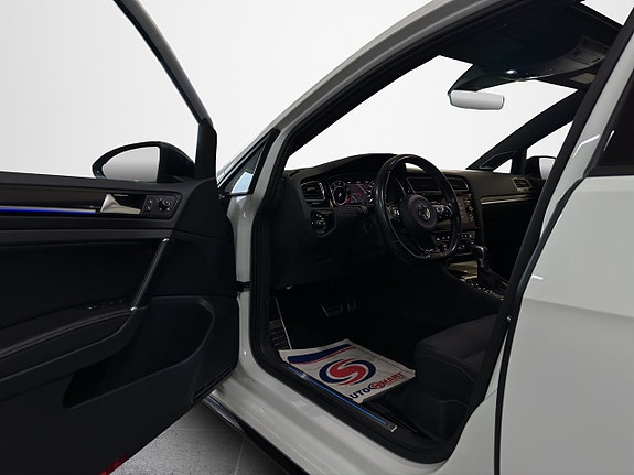 Volkswagen Golf I 10 of 30