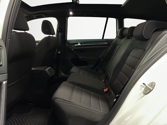 Volkswagen Golf I 30 of 30