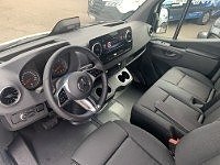 Mercedes-Benz Sprinter 317 11 of 11