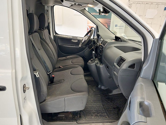 Peugeot Expert 6 of 9