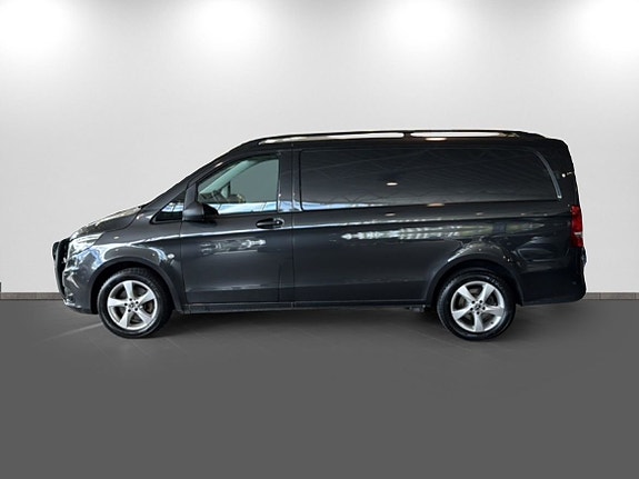 Mercedes-Benz Vito 108 3 of 5