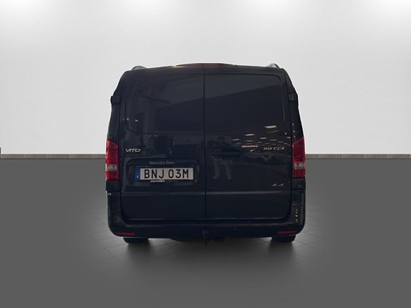 Mercedes-Benz Vito 108 5 of 5