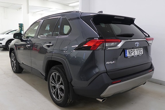 Toyota RAV4 22 of 23