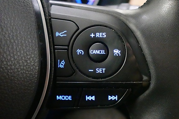 Toyota RAV4 15 of 23