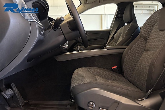 Volvo XC60 5 of 5