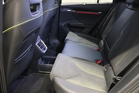 Skoda Enyaq Coupe RS 8 of 14