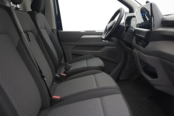 Volkswagen Transporter 13 of 17