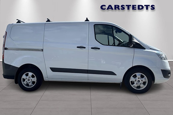 Ford Transit Custom 2 of 5