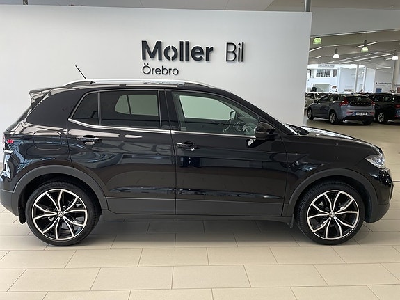 Volkswagen T-Cross 3 of 5