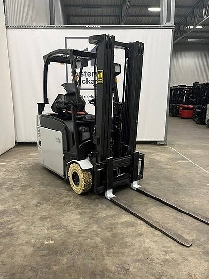 Unicarriers TX3-16L 2 of 6