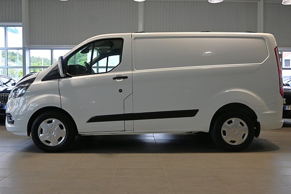Ford Transit Custom 2 of 5