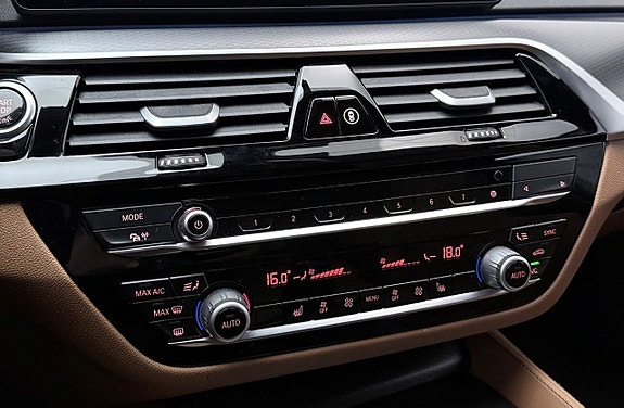 BMW 530e 29 of 30