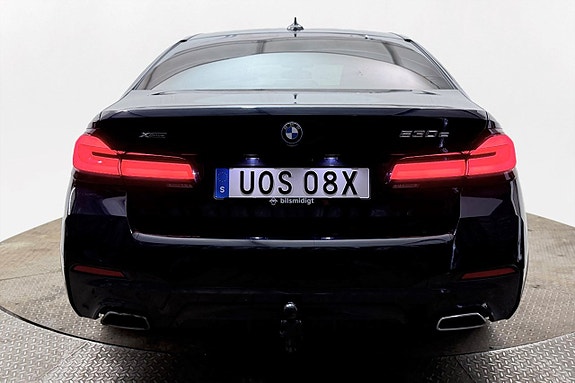 BMW 530e 7 of 30