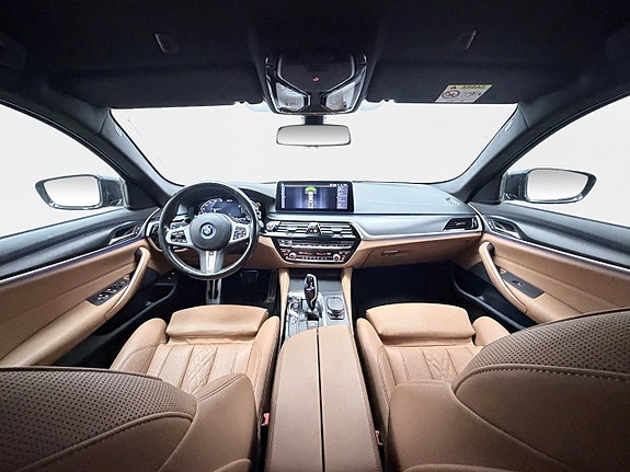 BMW 530e 16 of 30