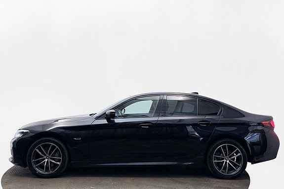 BMW 530e 10 of 30
