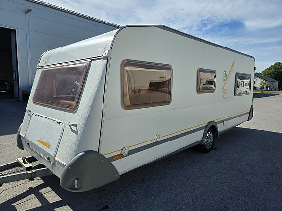 Knaus Royal 2000 TL *Långbäddar *Alde *Förtält *Fullbredd 7 of 24