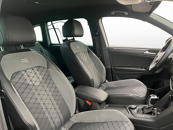 Volkswagen Tiguan 13 of 28