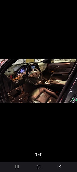 Mercedes-Benz E350 4 of 4