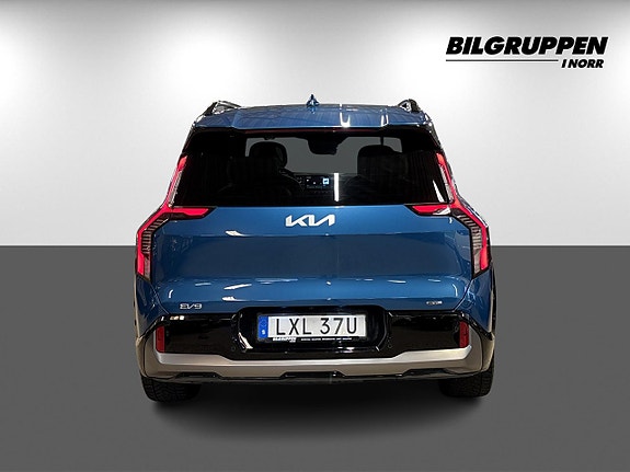 Kia EV9 5 of 22