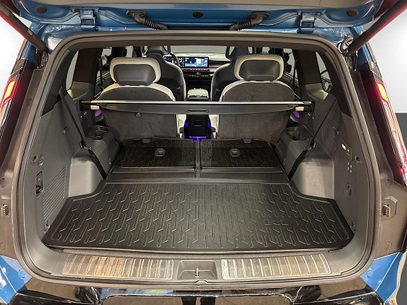 Kia EV9 14 of 22