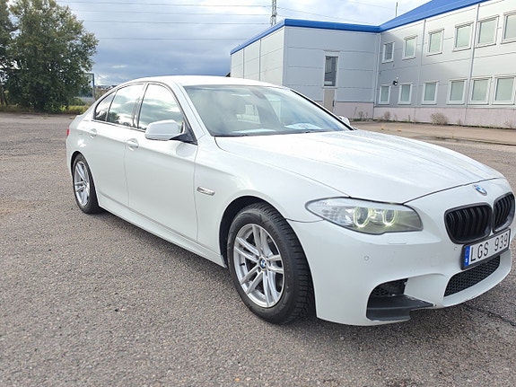 BMW 523i 2 of 20