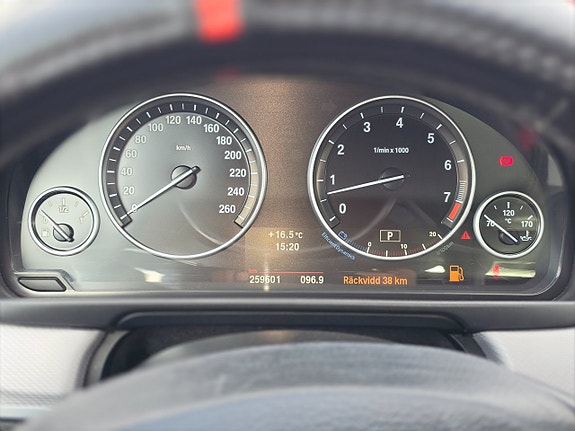 BMW 523i 19 of 20