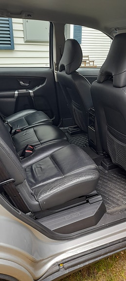 Volvo XC90 3 of 5