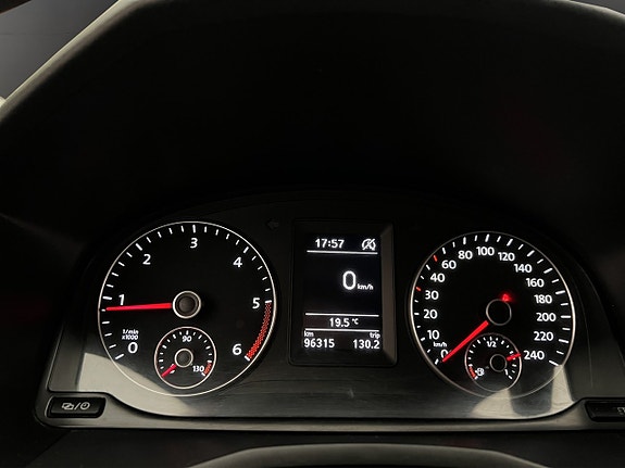 Volkswagen Caddy 18 of 29