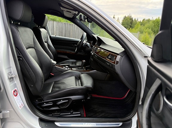 BMW 335i 28 of 28