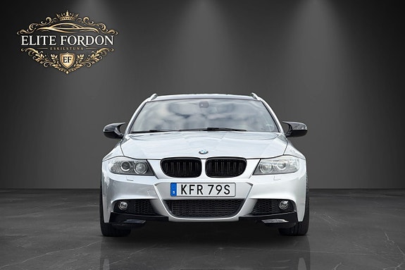 BMW 335i 2 of 28