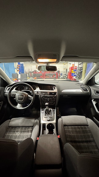 Audi A4 17 of 17