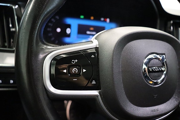 Volvo XC60 21 of 30