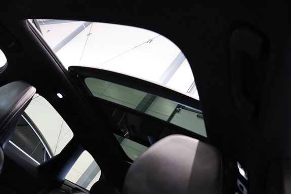 Volvo XC60 29 of 30