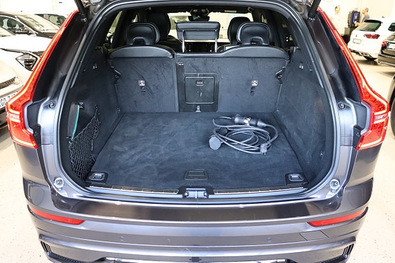 Volvo XC60 7 of 30