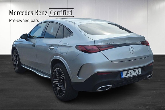 Mercedes-Benz GLC300 de 3 of 5