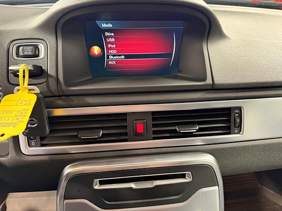 Volvo V70 9 of 15