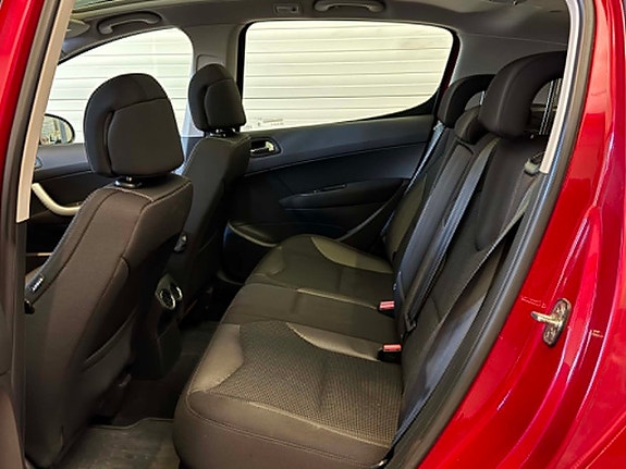 Peugeot 308 23 of 25