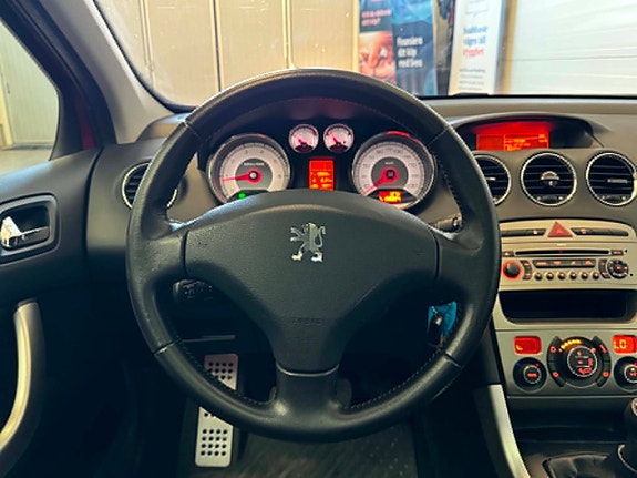 Peugeot 308 15 of 25