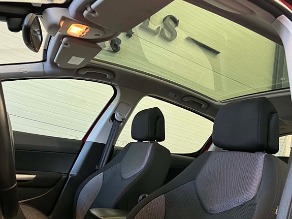 Peugeot 308 13 of 25