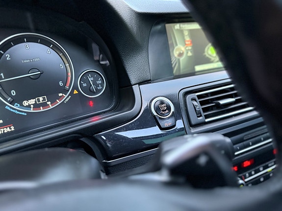 BMW 525d 27 of 28