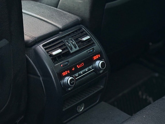 BMW 525d 15 of 28