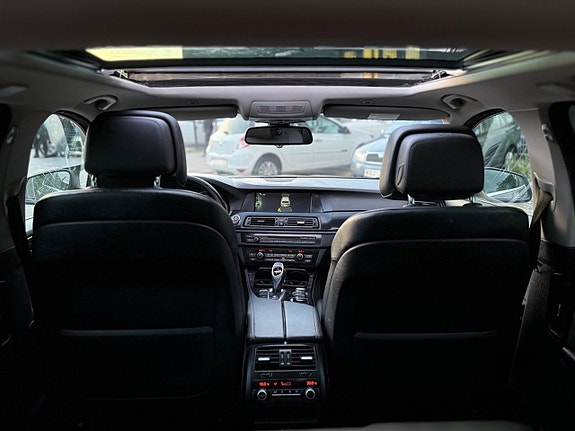 BMW 525d 16 of 28