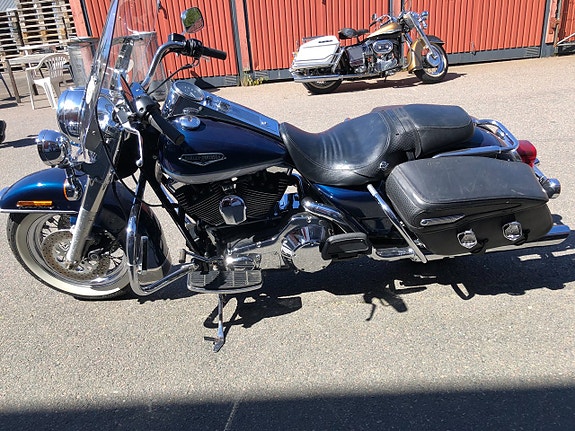 Harley-Davidson Road King Classic 1.4 Twin Cam 88 3 of 4