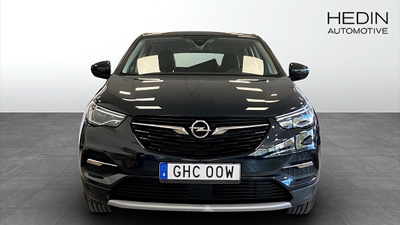 Opel Grandland X 8 of 9