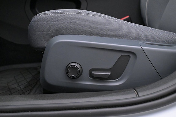 Polestar 2 12 of 27