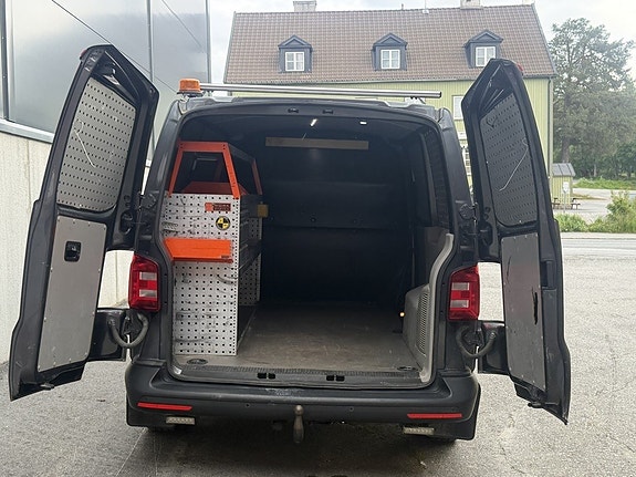 Volkswagen Transporter 7 of 12
