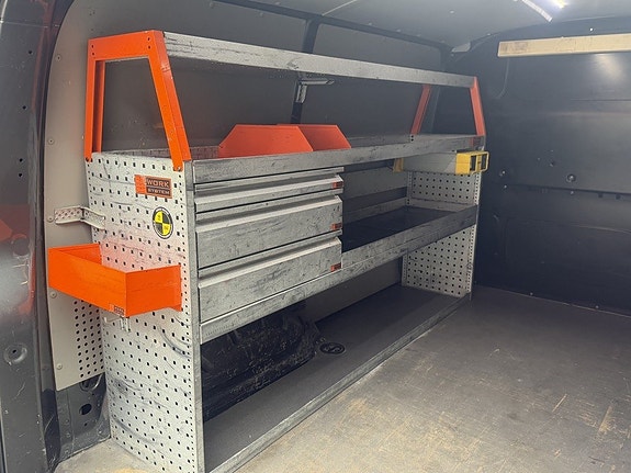 Volkswagen Transporter 8 of 12