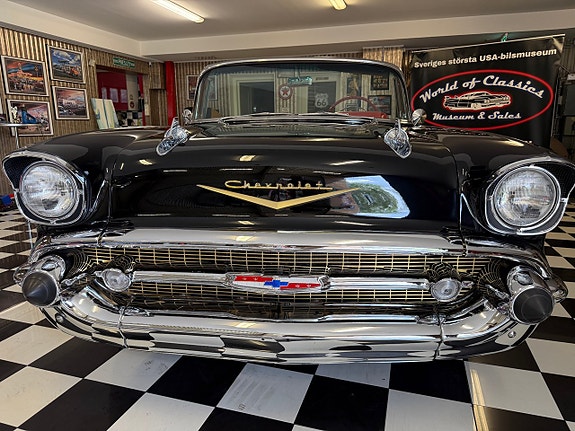 Chevrolet Bel Air 3 of 5