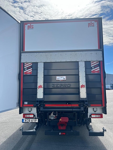 Volvo  Volvo FM 6x2 PLS skåp  bakgavellyft VBG-drag 6 of 15